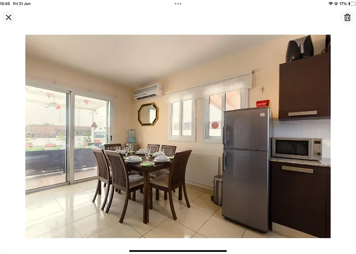 Julia Willa Ajia Napa