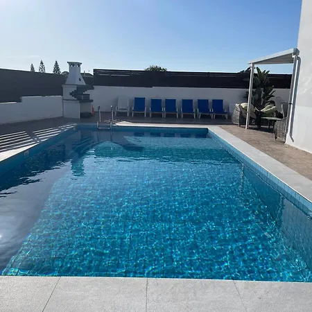 Villa Julia Ajía Nápa